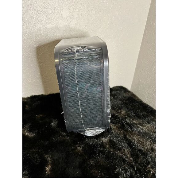 The Critter Cuddler Carbon Hepa Air Filter MHF20CC - Picture 3 of 5